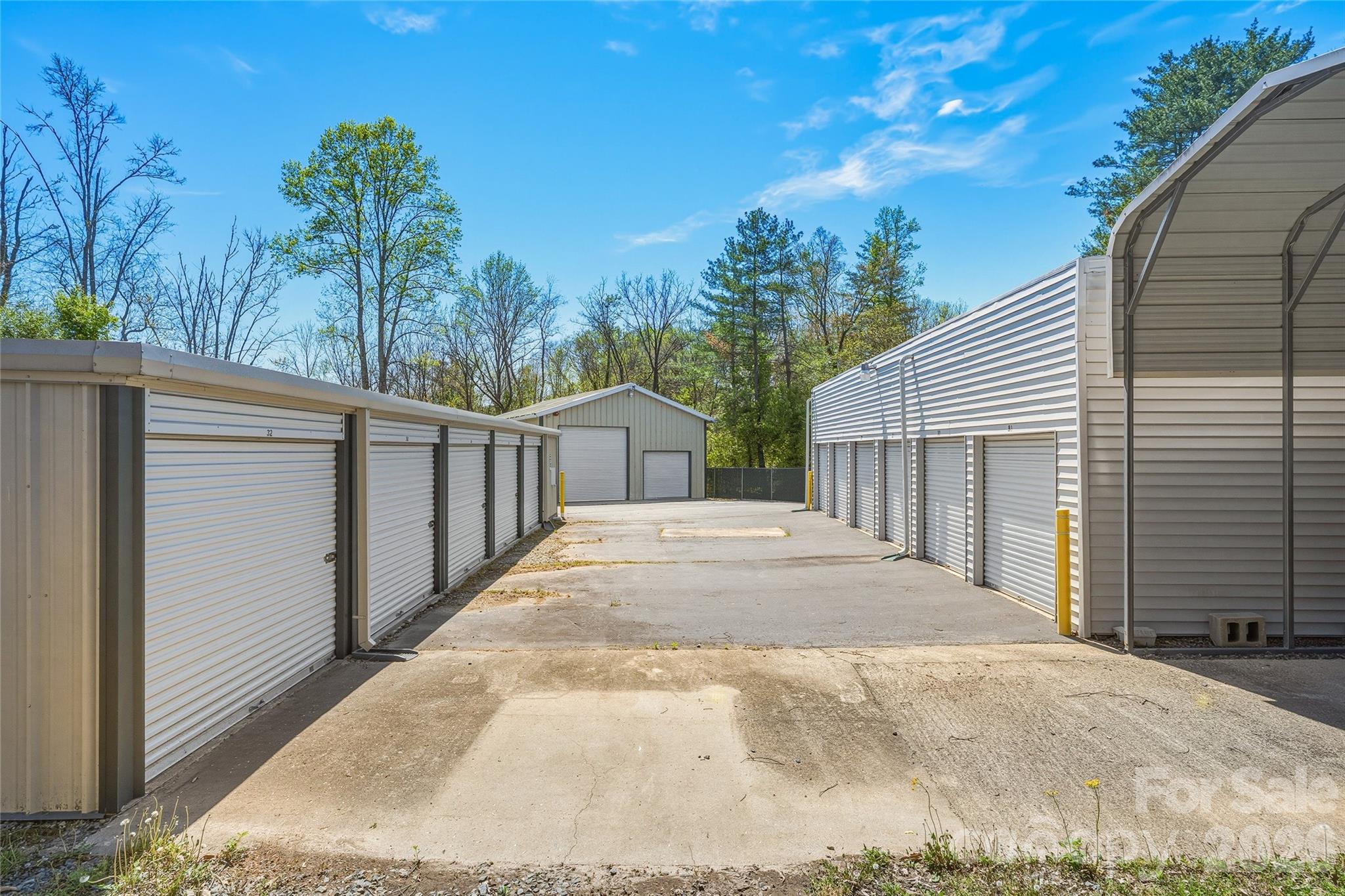 130 Oakland Hill Drive Etowah NC 28729