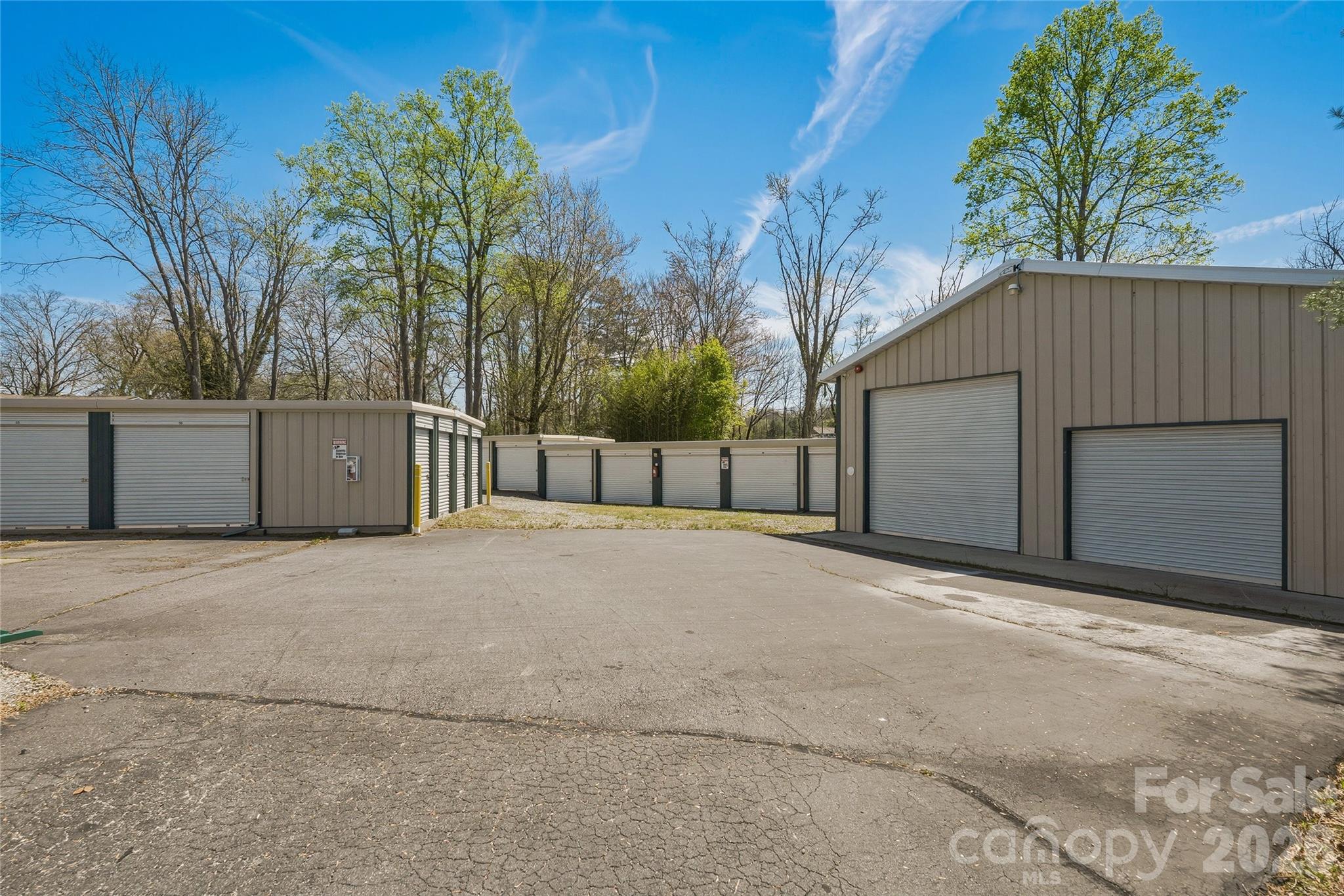 130 Oakland Hill Drive Etowah NC 28729
