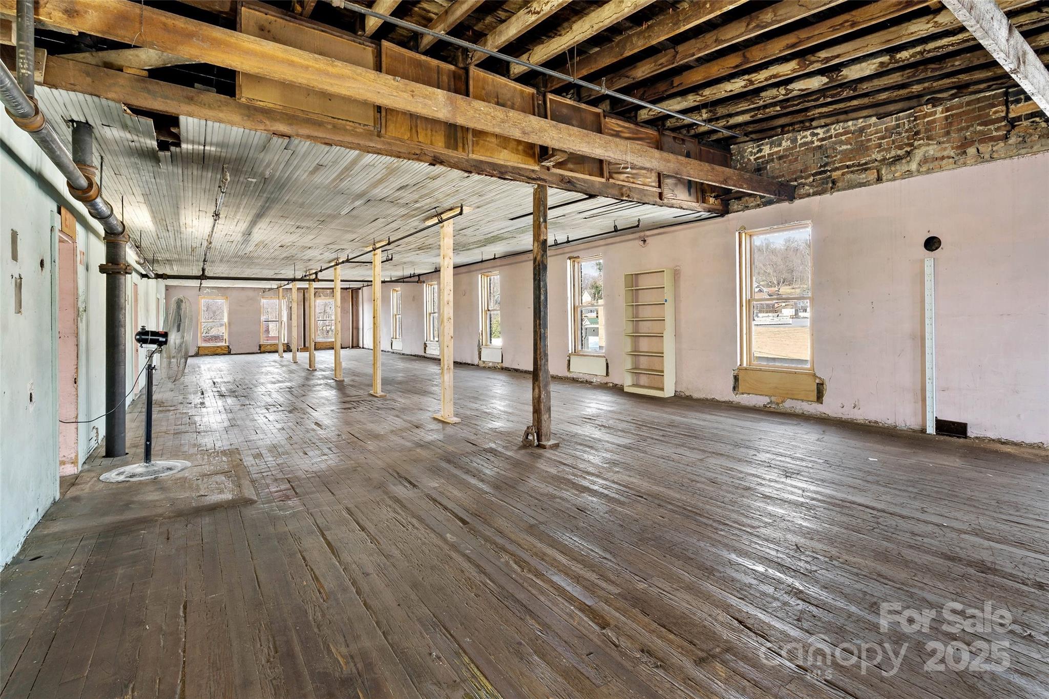 45 Depot Street Marion NC 28752