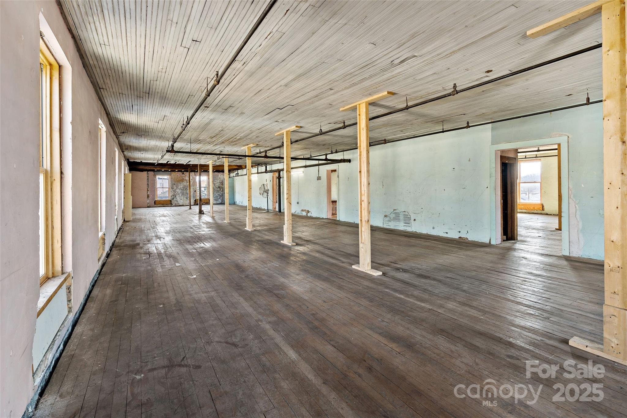 45 Depot Street Marion NC 28752