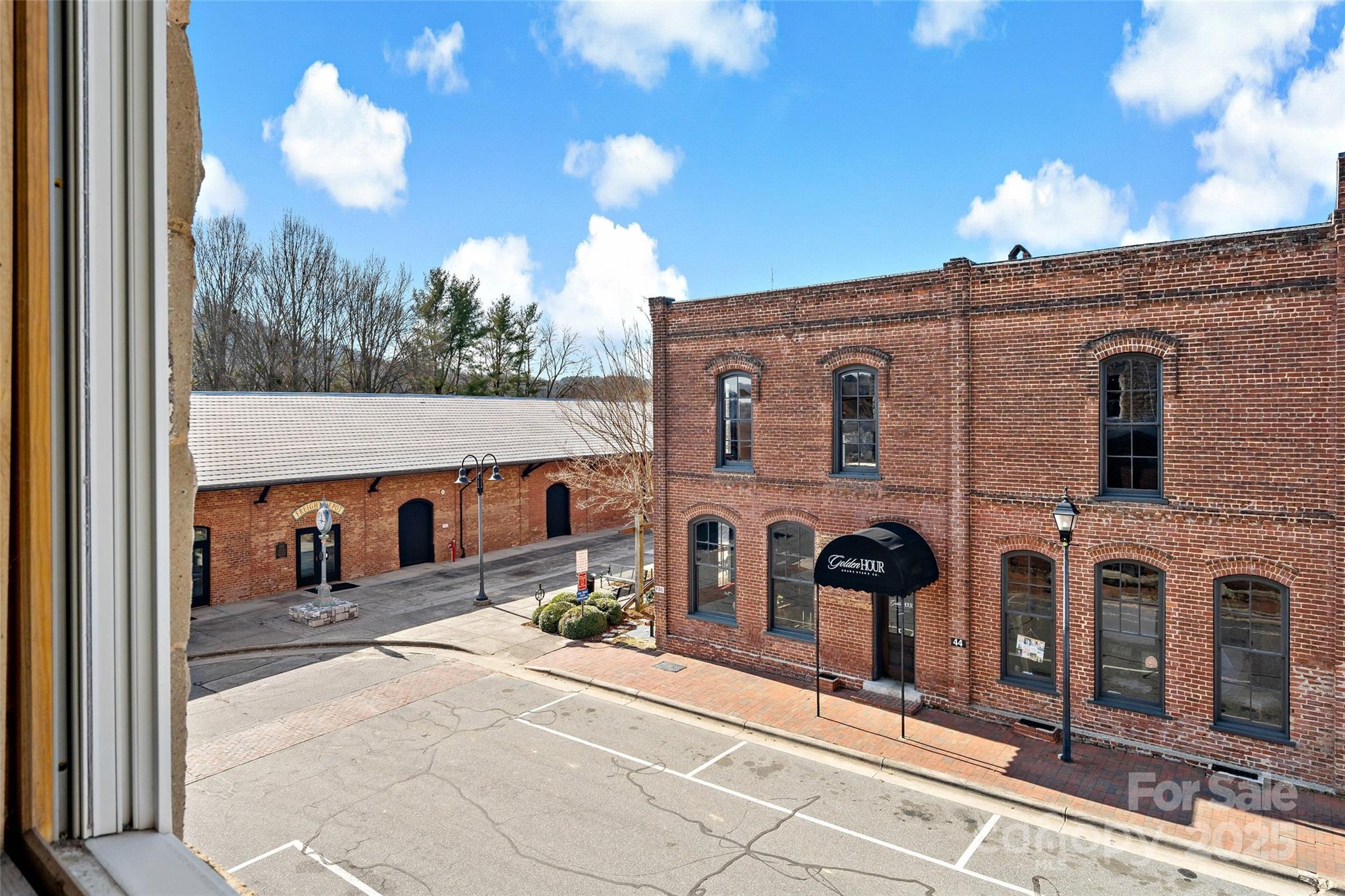 45 Depot Street Marion NC 28752
