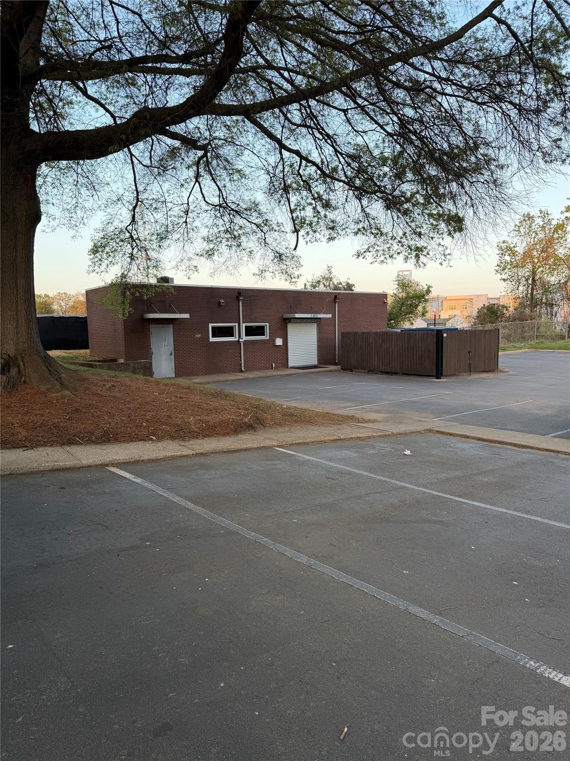 2305 W Morehead Street Charlotte NC 28208