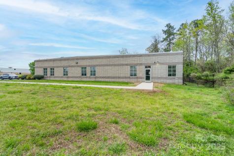 702 Henson Street Albemarle NC 28001