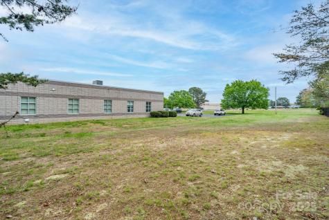 702 Henson Street Albemarle NC 28001