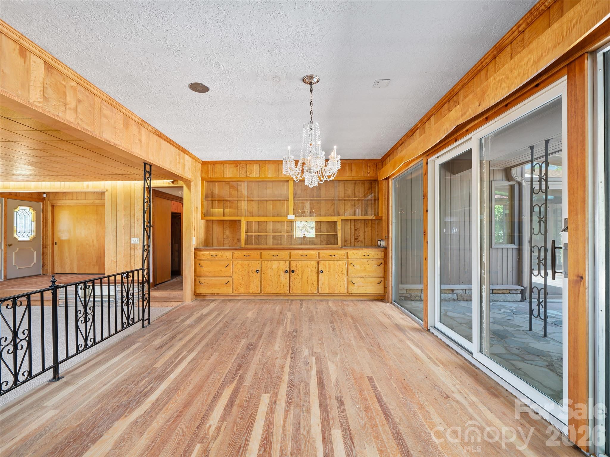 110 Crest View Road Burnsville NC 28714