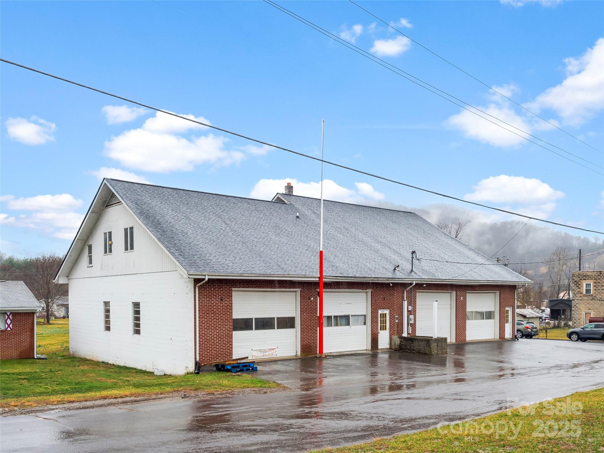 1679 Barnardsville Highway Barnardsville NC 28709