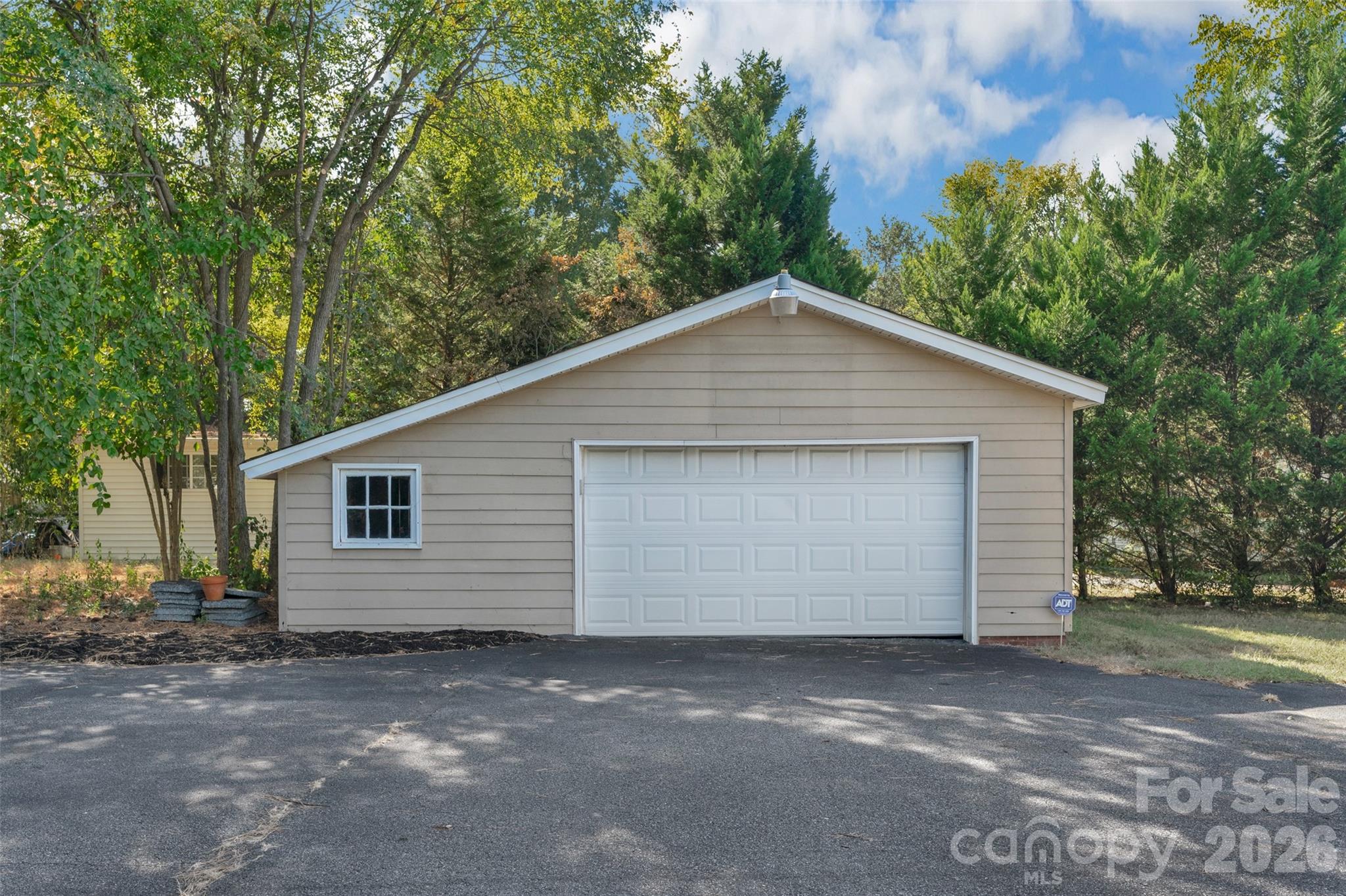 2801 S Cannon Boulevard Kannapolis NC 28083