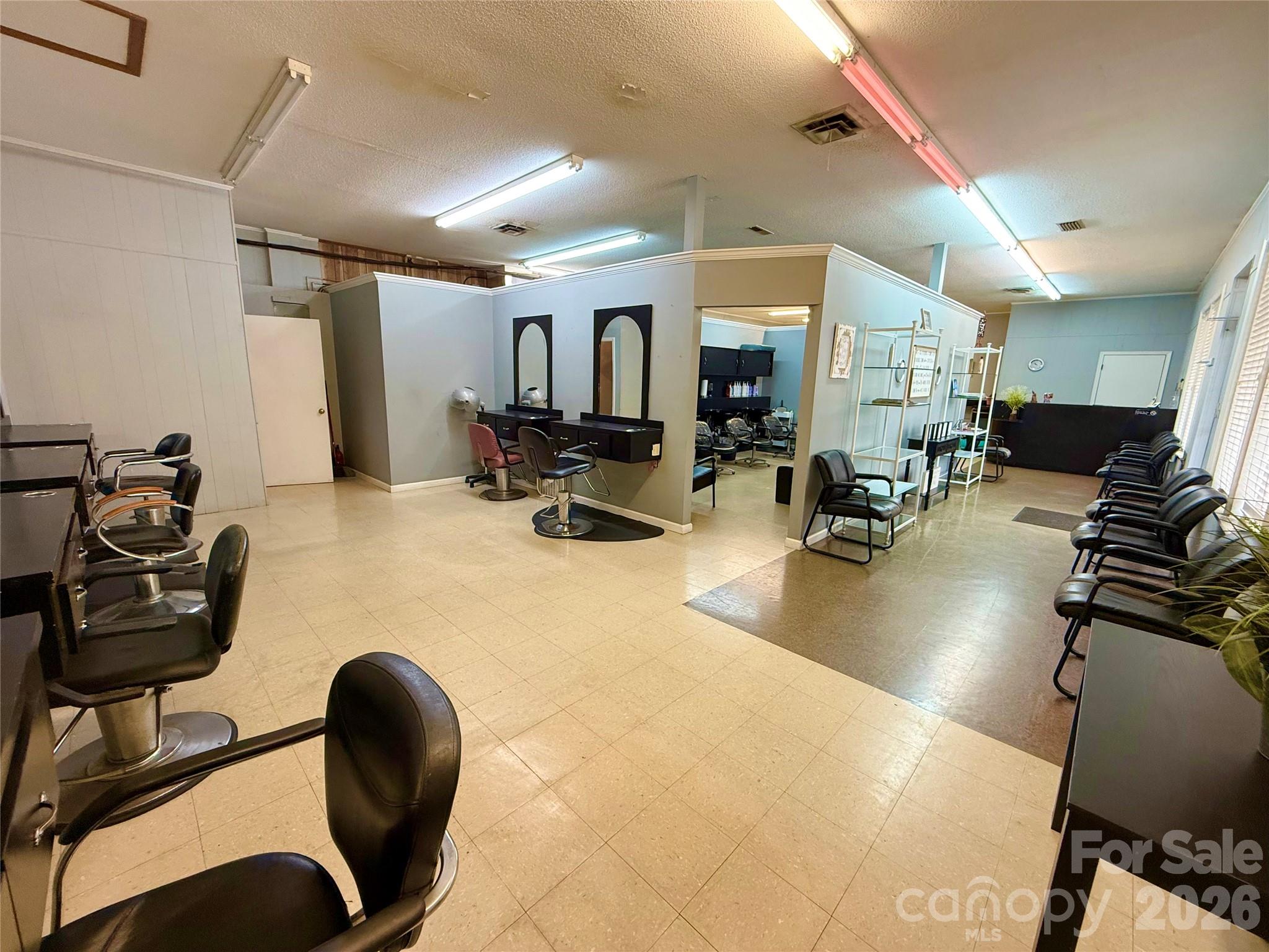 135 Fairway Shopping Center Street Hudson NC 28638