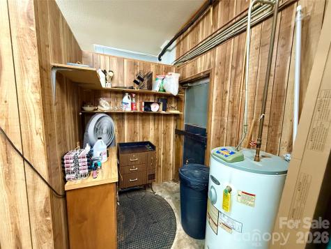 135 Fairway Shopping Center Street Hudson NC 28638