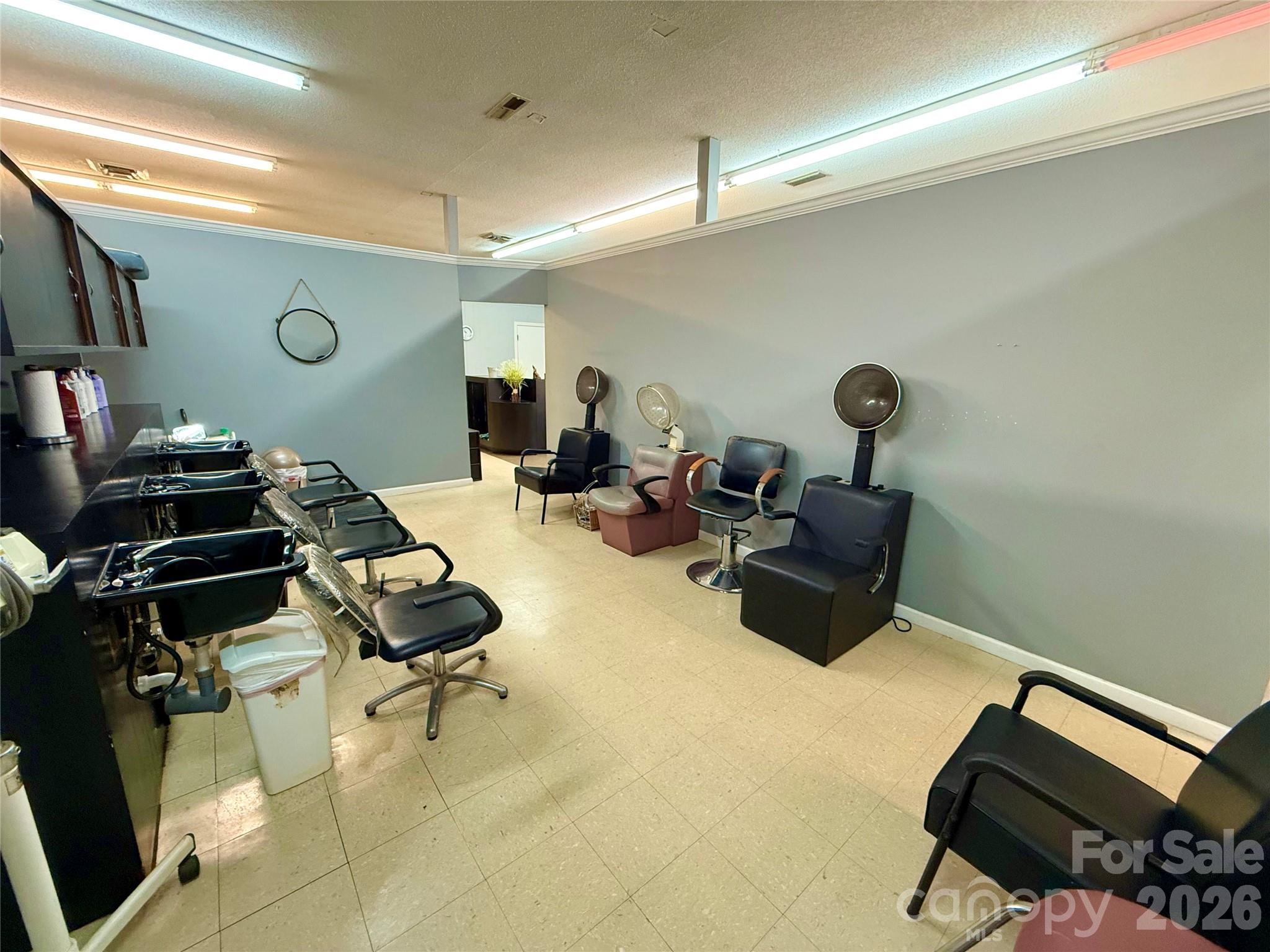 135 Fairway Shopping Center Street Hudson NC 28638