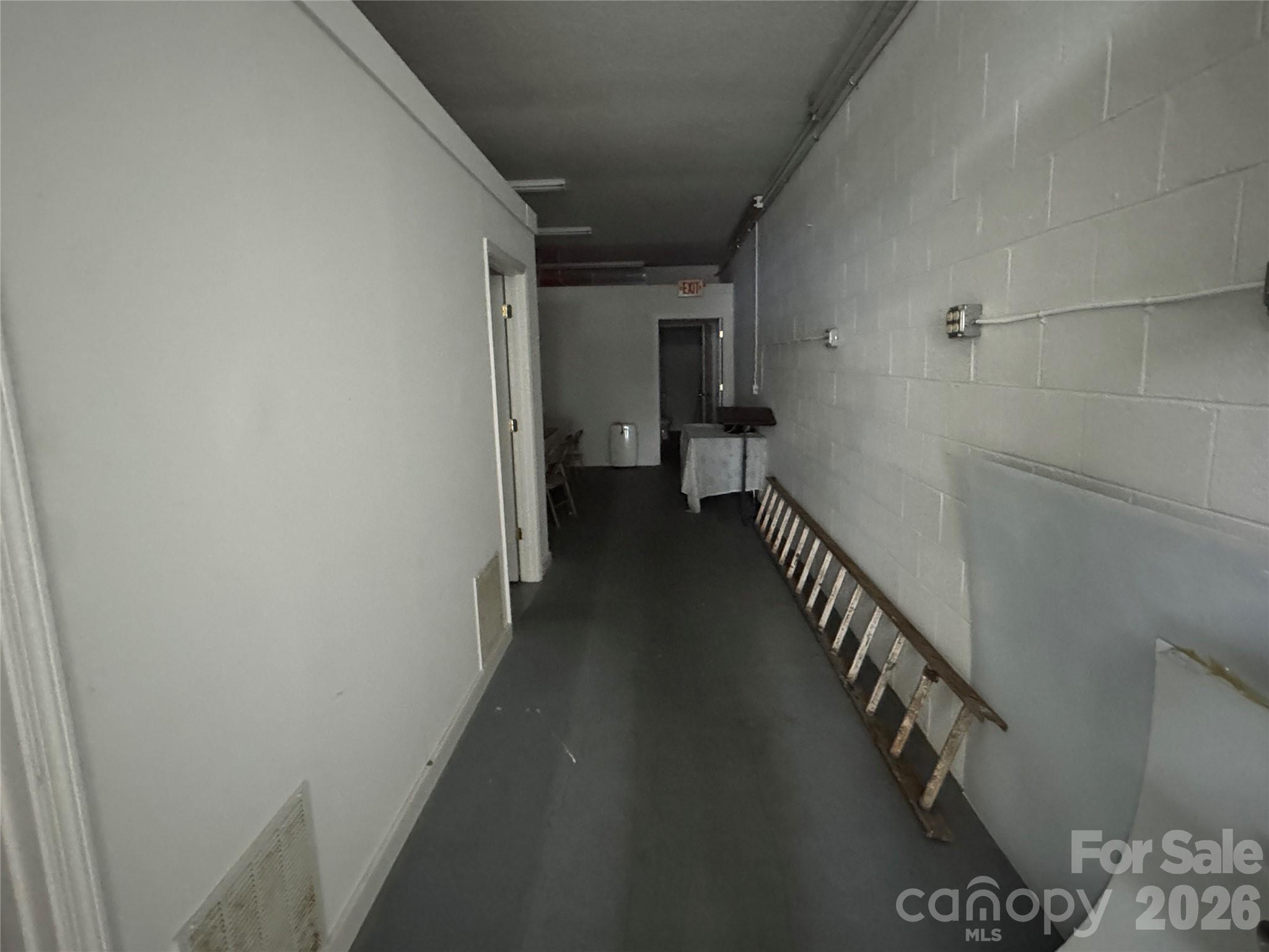 124 Fairway Shopping Center Street Hudson NC 28638
