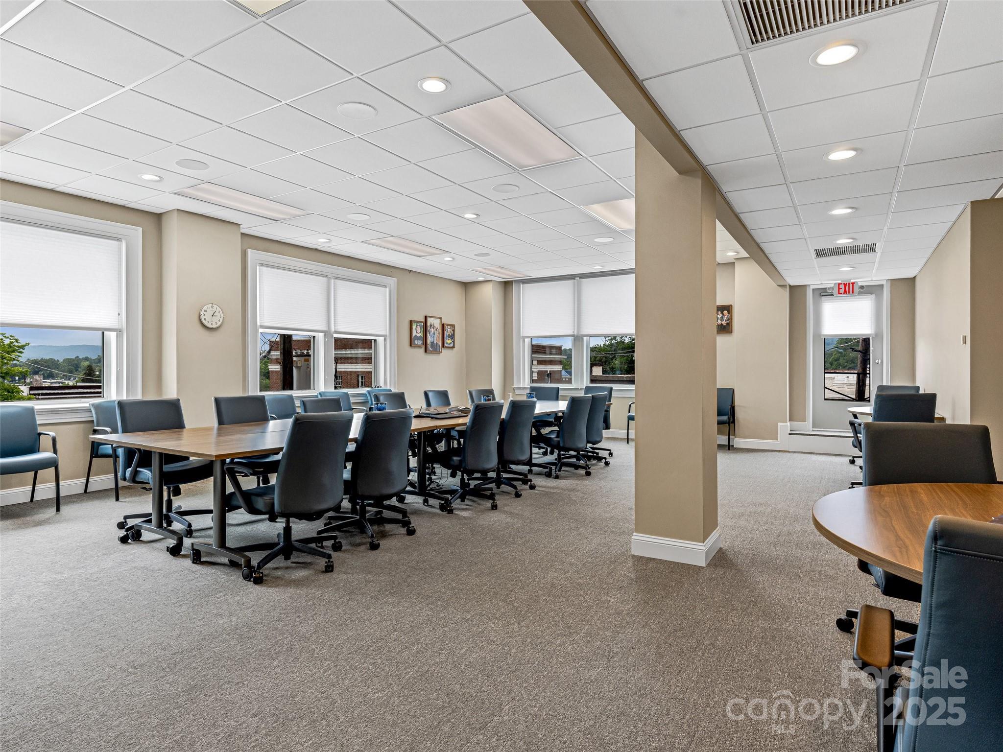 401 N Main Street Hendersonville NC 28792