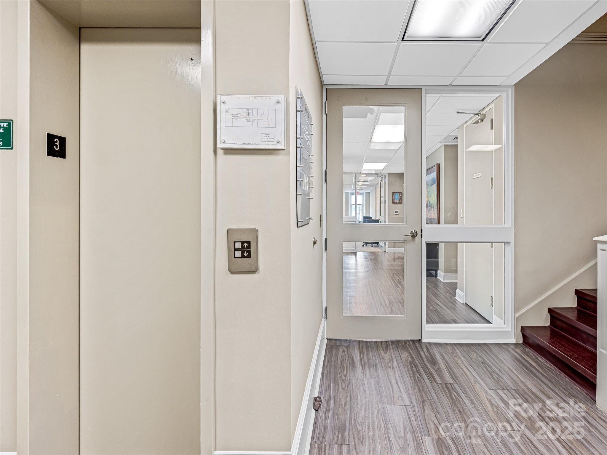 401 N Main Street Hendersonville NC 28792