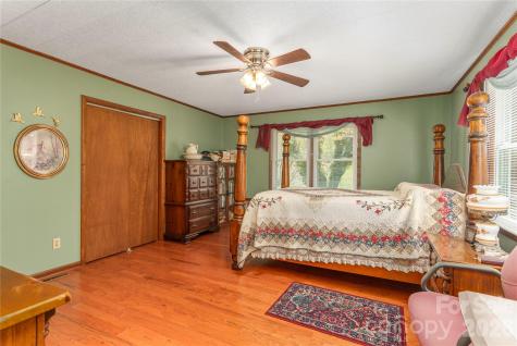 96 Tower Lane Waynesville NC 28786
