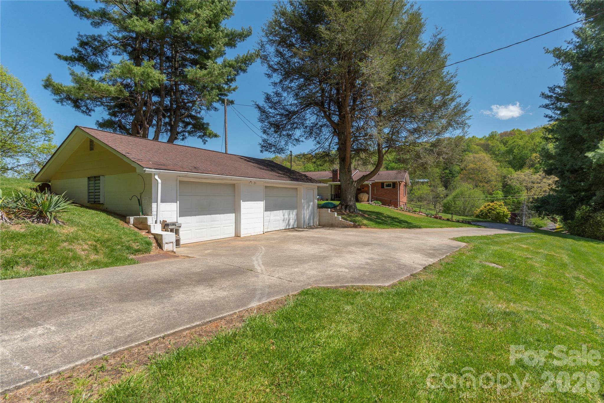 96 Tower Lane Waynesville NC 28786