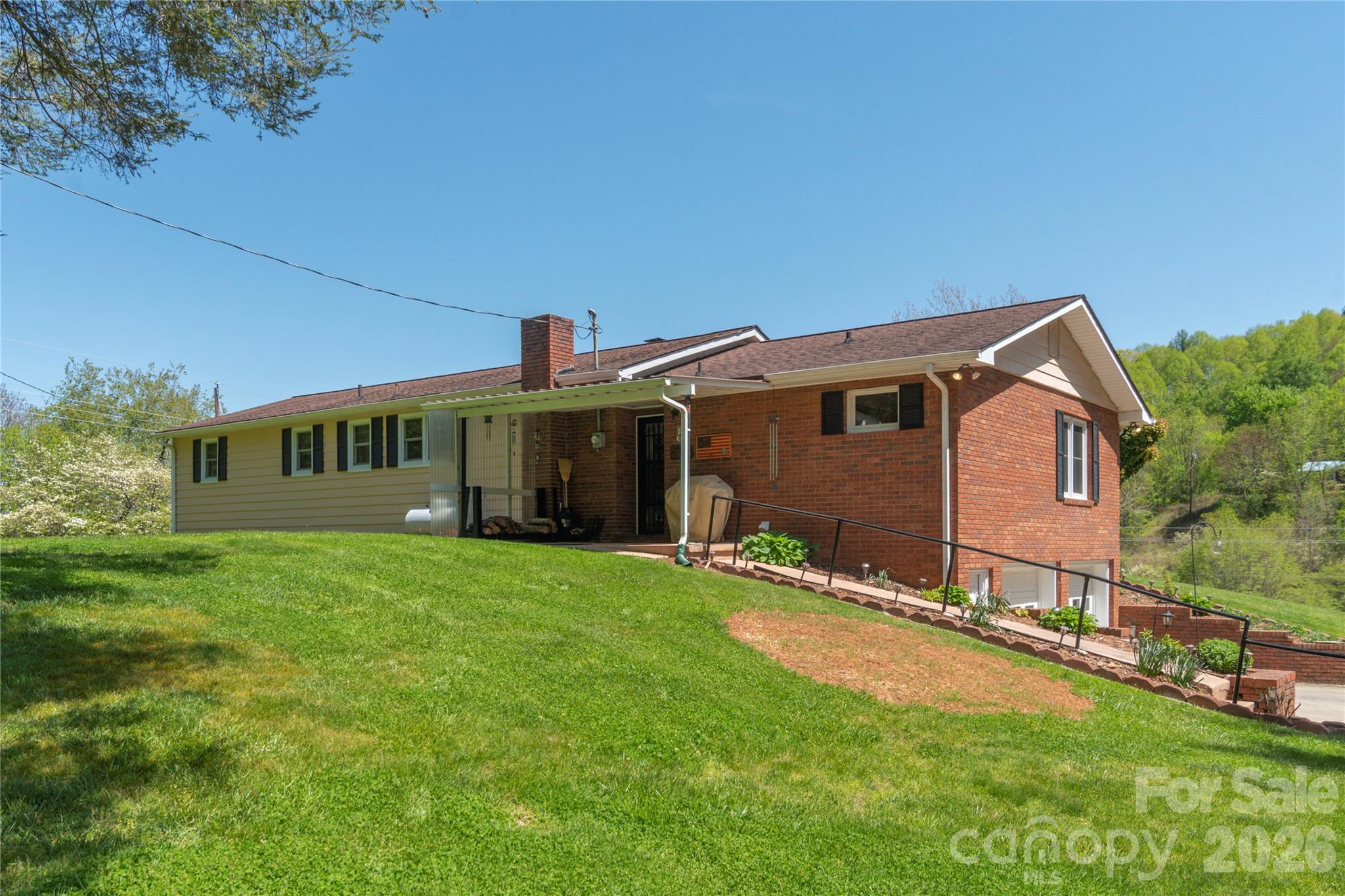 96 Tower Lane Waynesville NC 28786