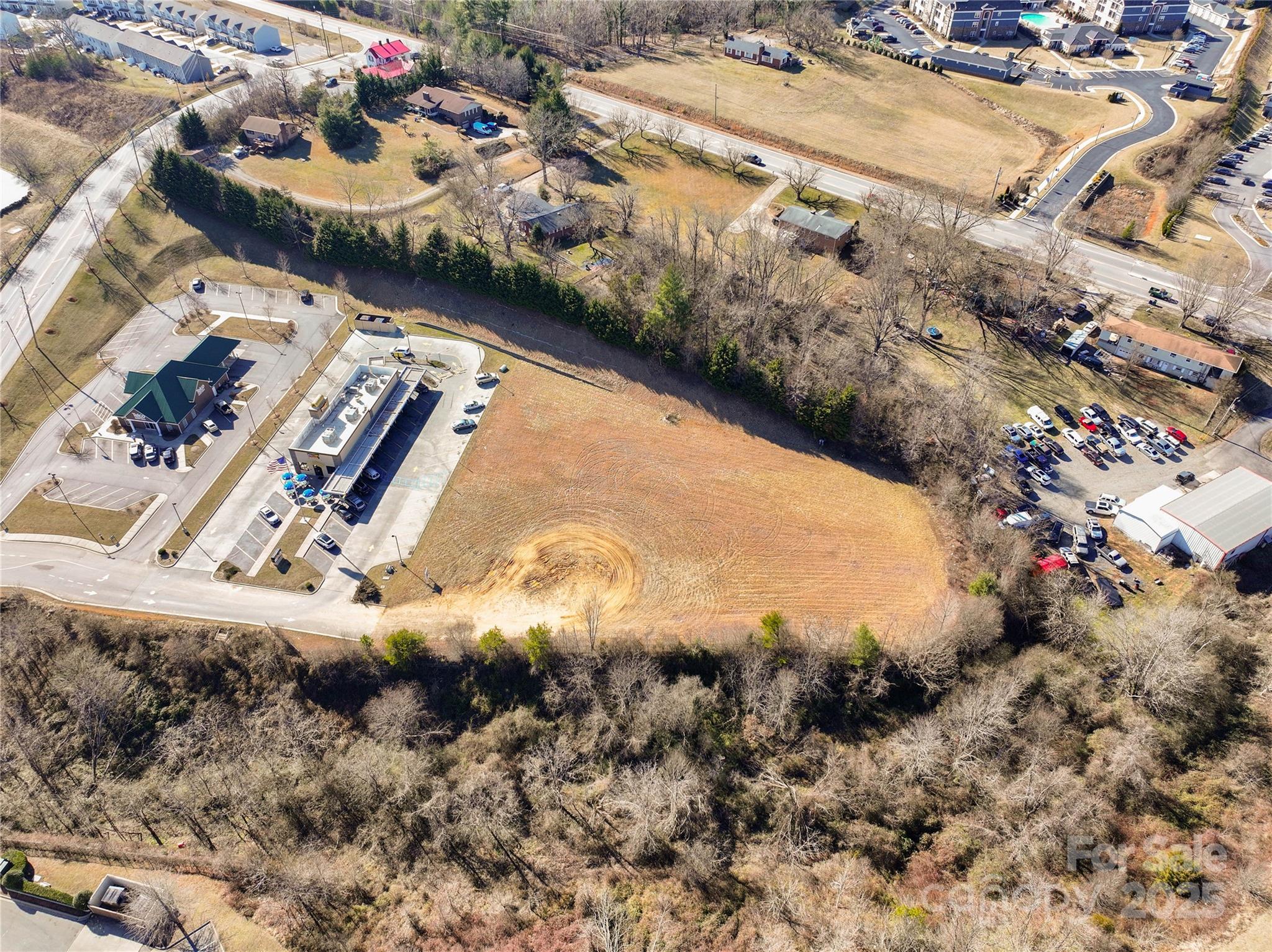 99999 Gill Road Weaverville NC 28787