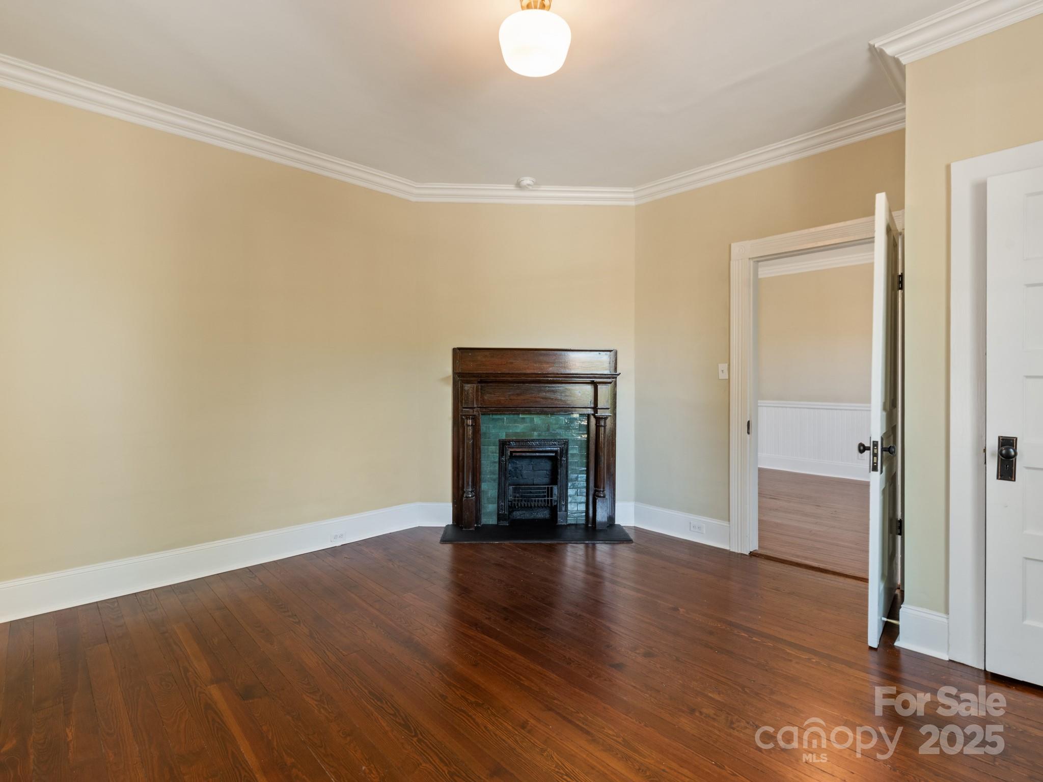402 S Chester Street Gastonia NC 28052