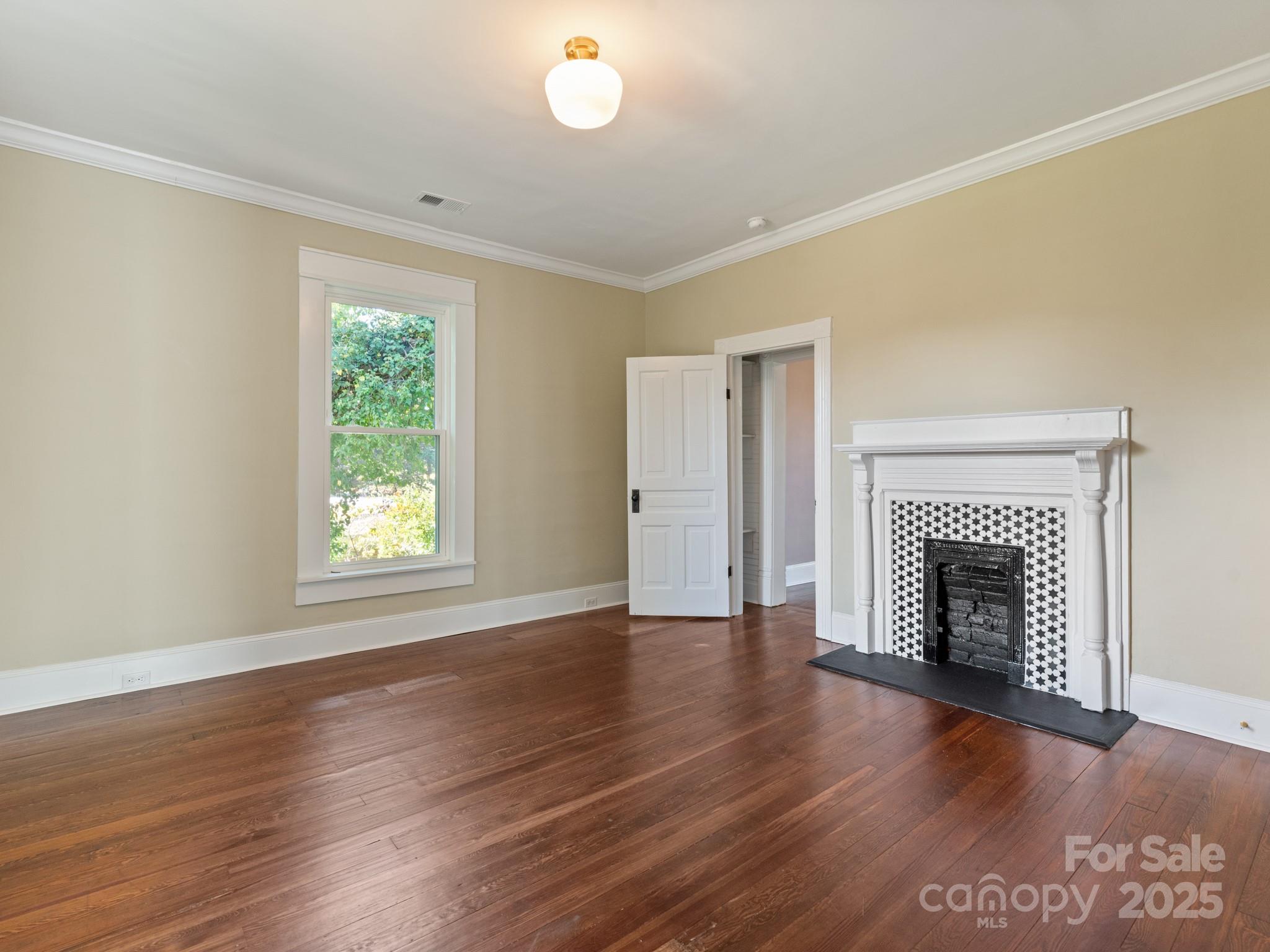 402 S Chester Street Gastonia NC 28052