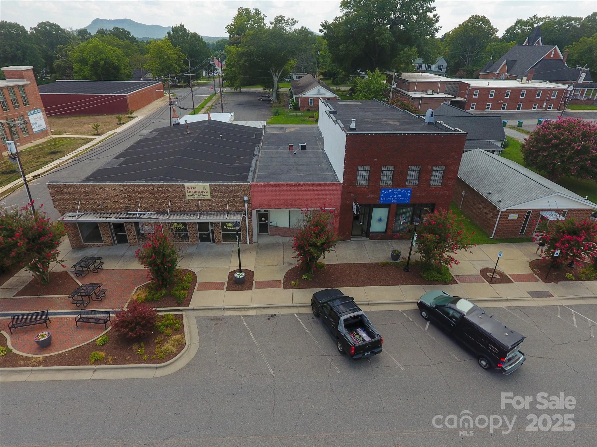 105 Pennsylvania Avenue W Bessemer City NC 28016
