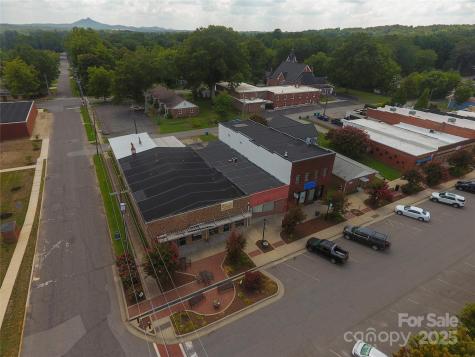 105 Pennsylvania Avenue W Bessemer City NC 28016