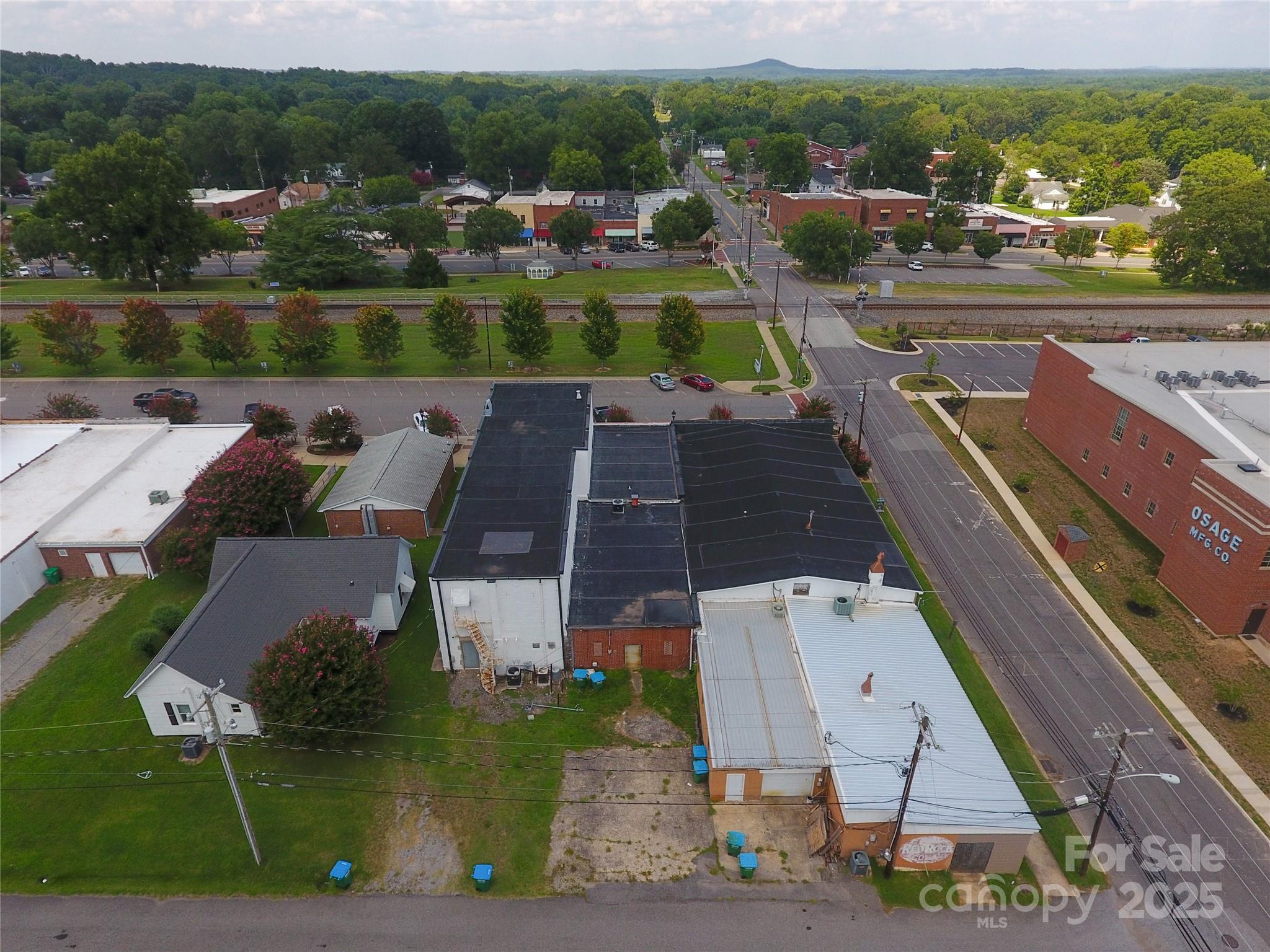 105 Pennsylvania Avenue W Bessemer City NC 28016