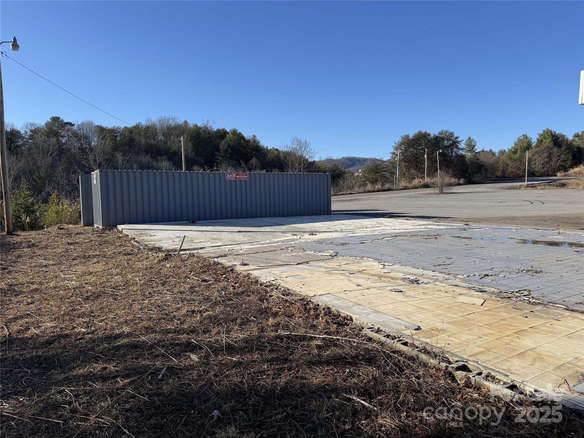 299 & 339 J F Robinson Lane Mars Hill NC 28754