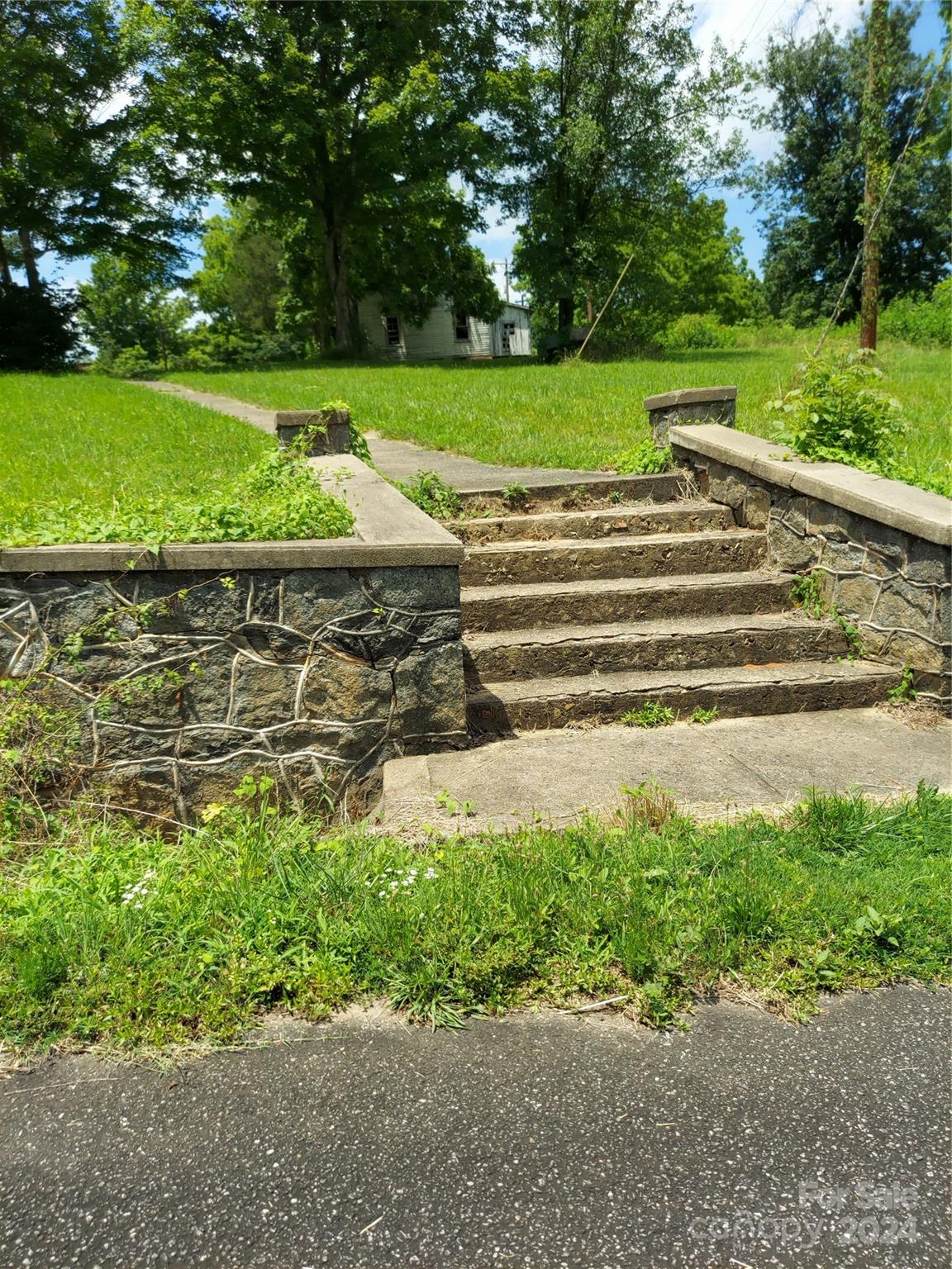 4255 Henry River Road Hickory NC 28602