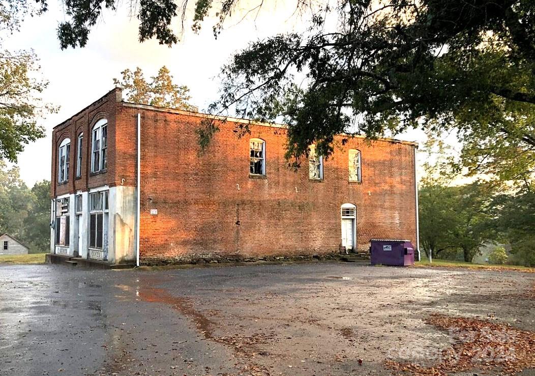 4255 Henry River Road Hickory NC 28602