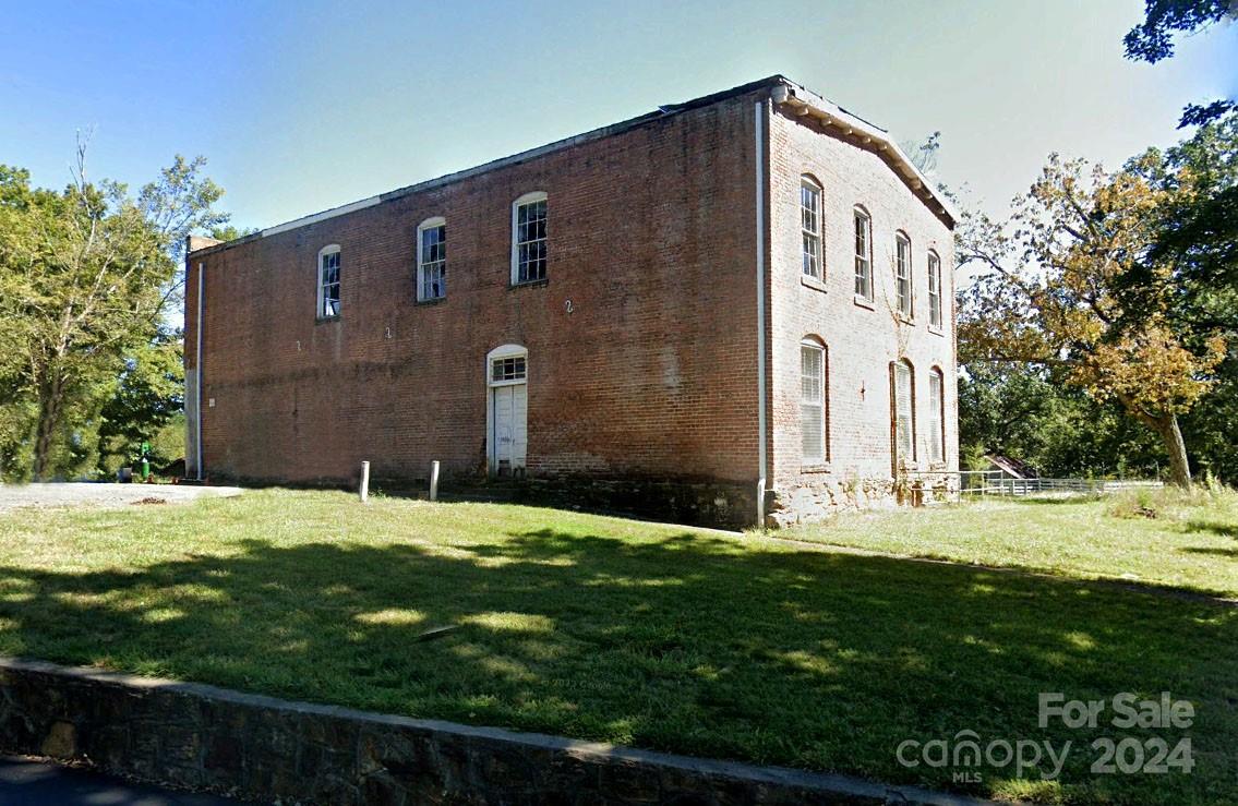 4255 Henry River Road Hickory NC 28602