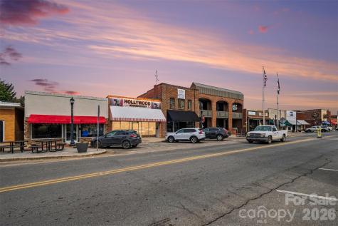 136 W Virginia Avenue Bessemer City NC 28016