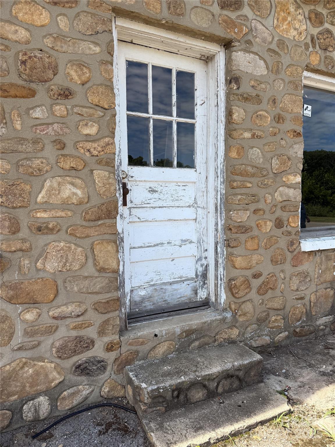 41 Upper Shut In Road Hot Springs NC 27843