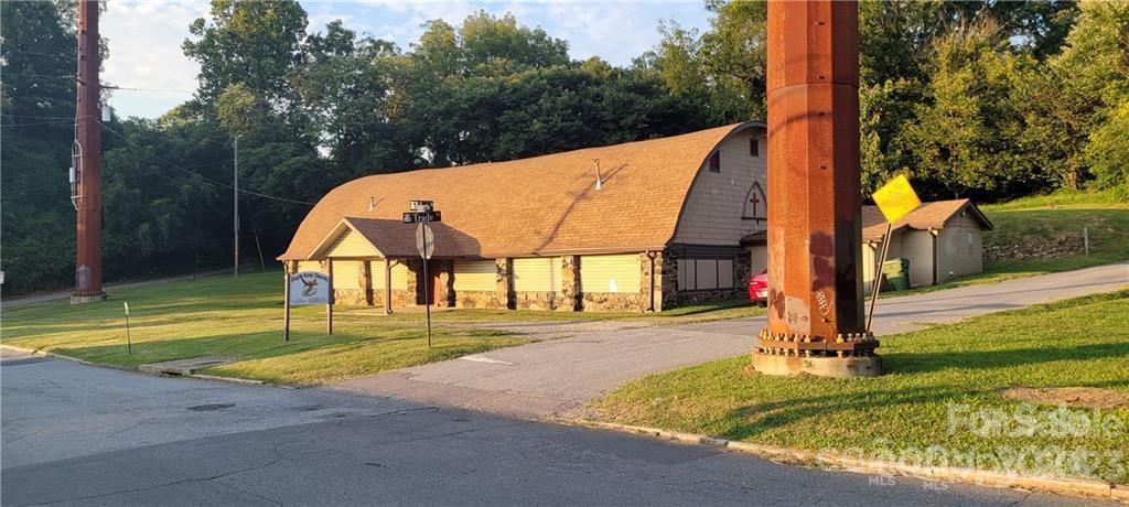 10 Roberts Street Asheville NC 28801