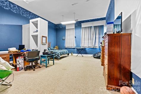 1318 Ostwalt Amity Road Cleveland NC 27013
