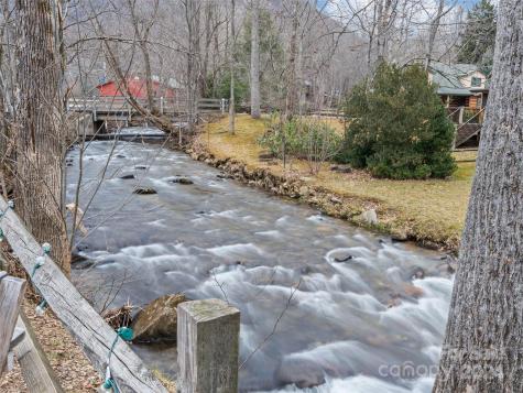 4352 Soco Road Maggie Valley NC 28751