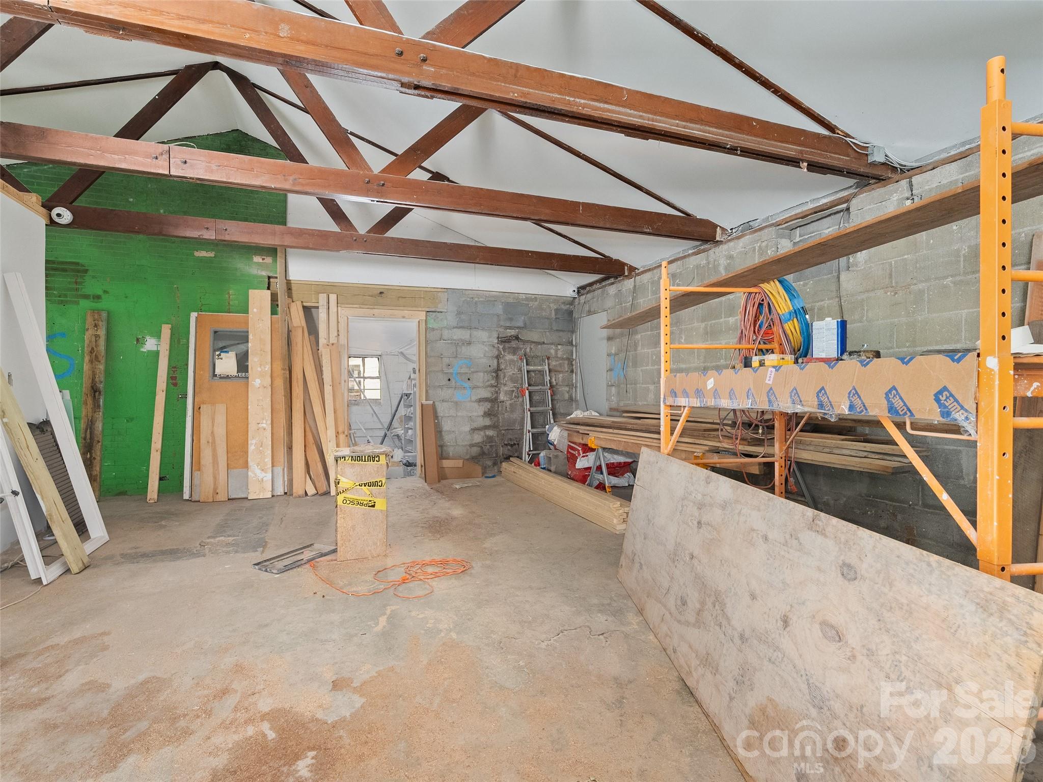 595 N Main Street Waynesville NC 28786