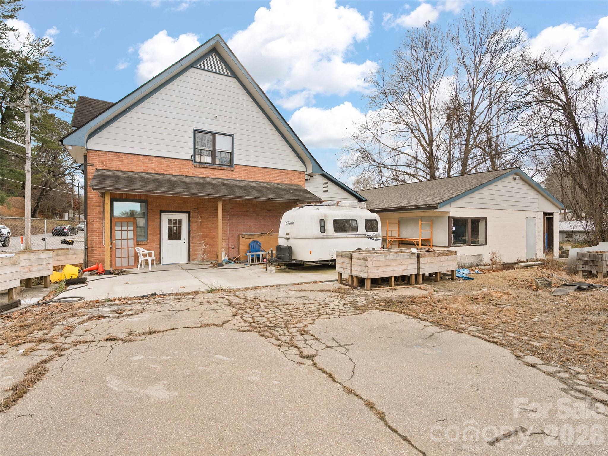 595 N Main Street Waynesville NC 28786