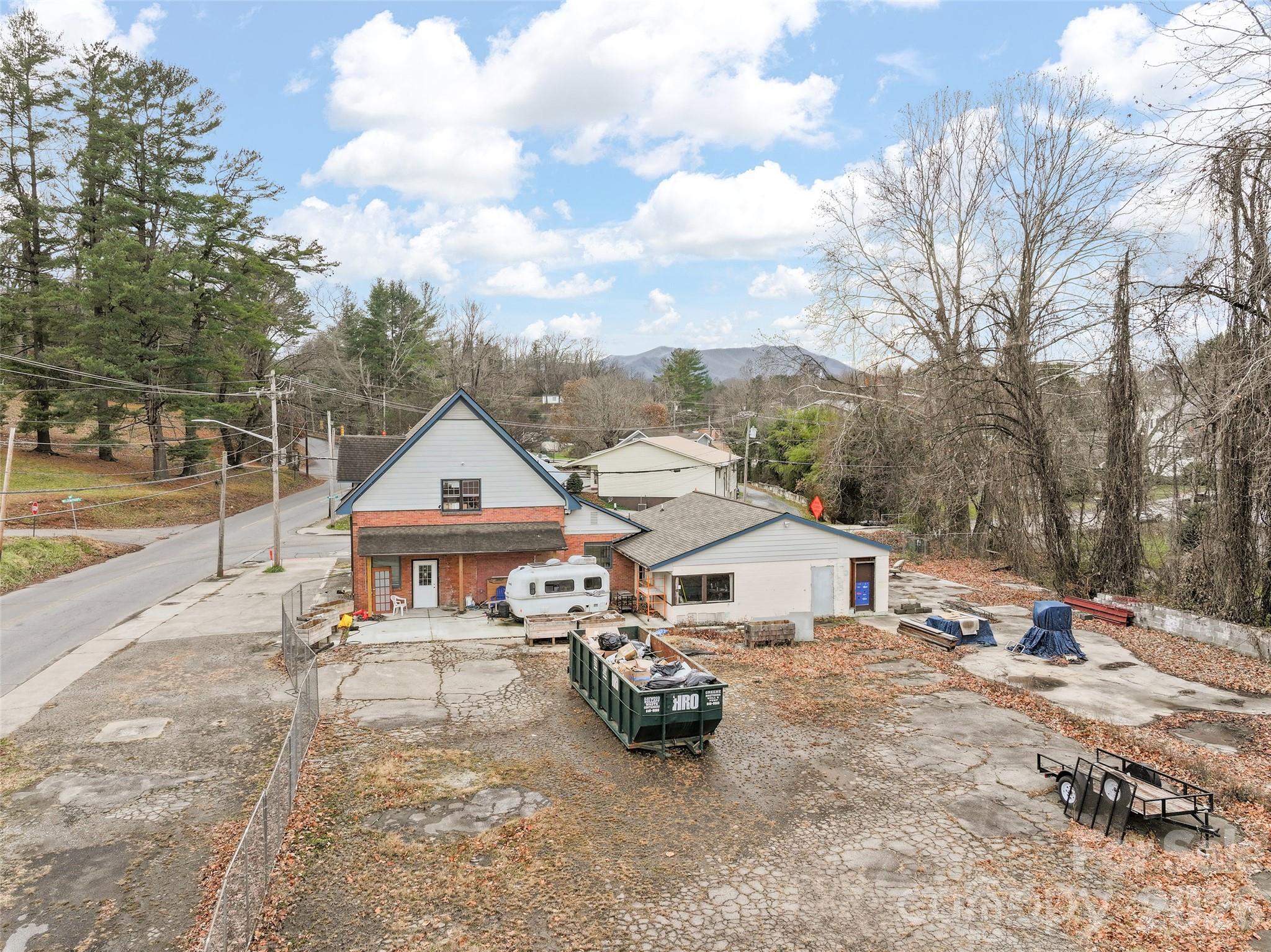 595 N Main Street Waynesville NC 28786