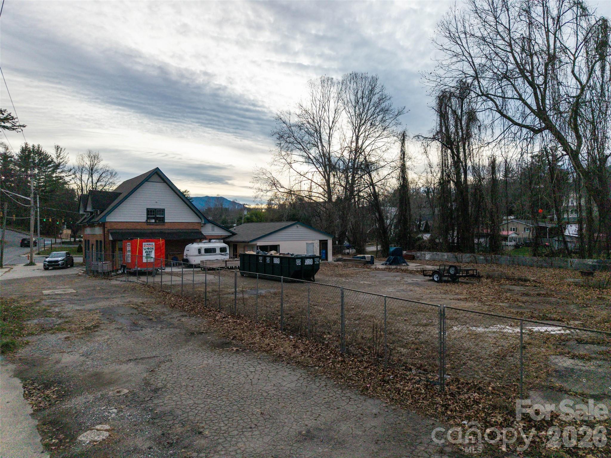 595 N Main Street Waynesville NC 28786