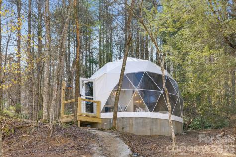 186 Meece Road Rosman NC 28772