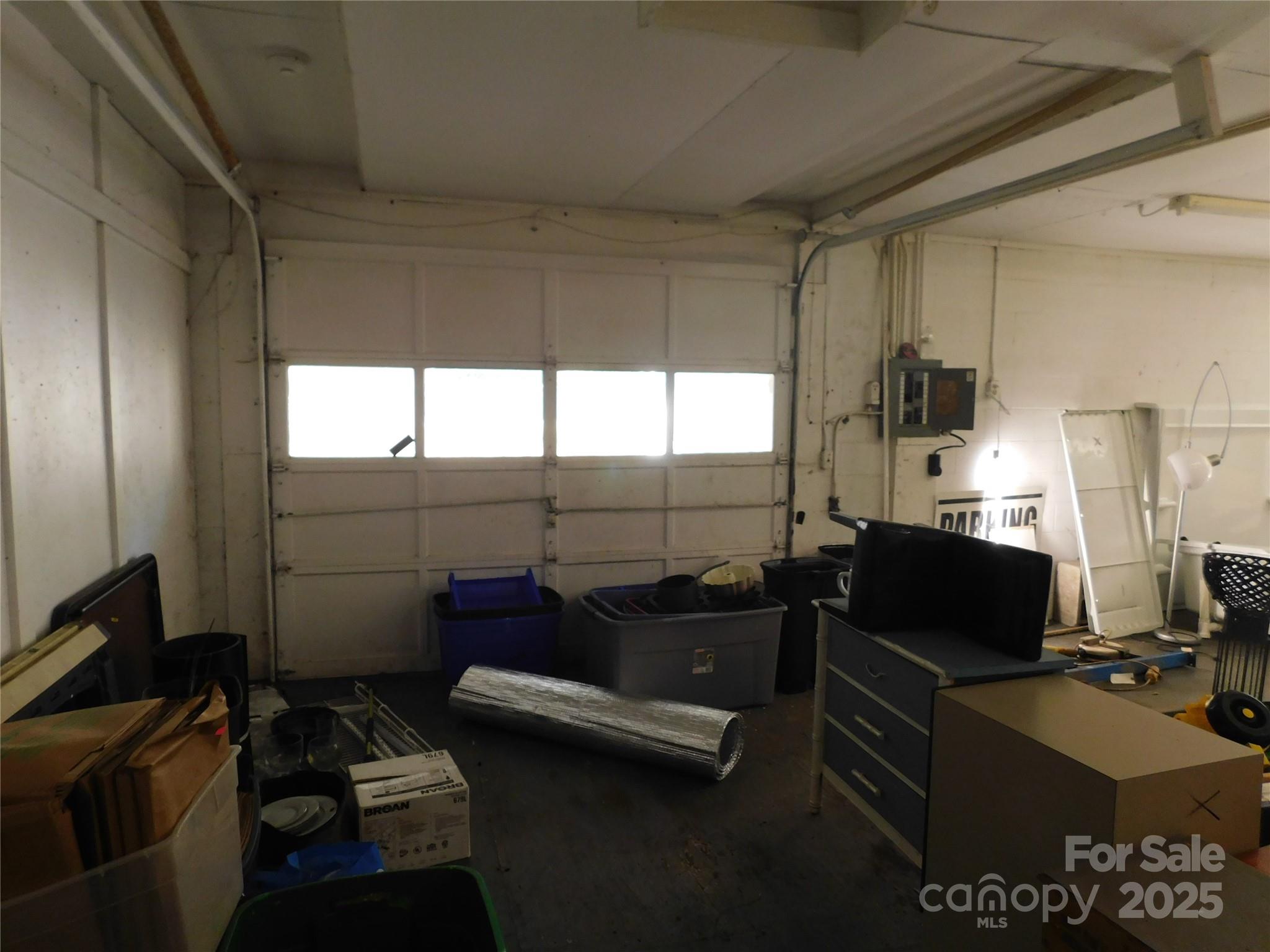 944 W Highway 150 Highway Lincolnton NC 28092