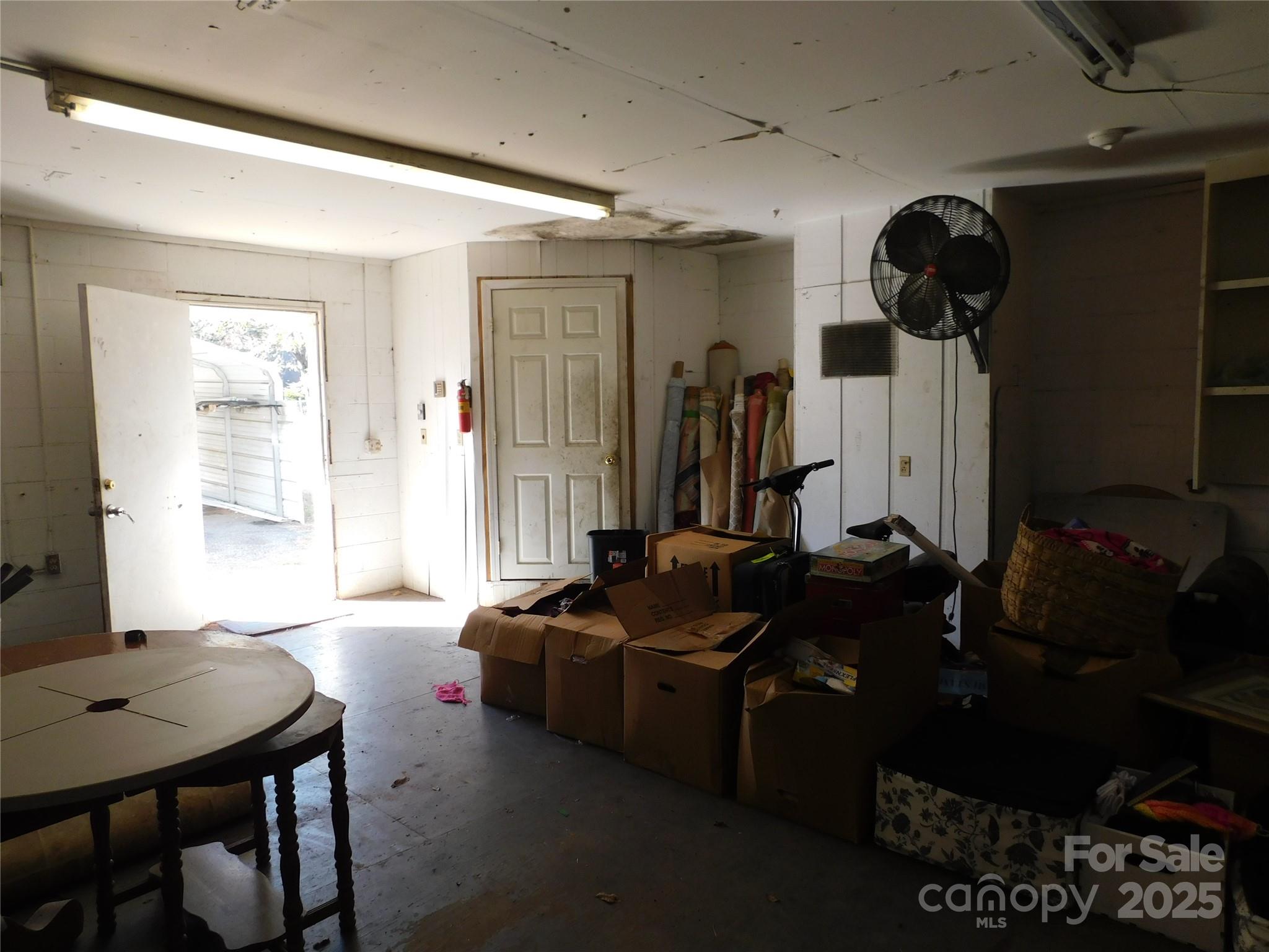 944 W Highway 150 Highway Lincolnton NC 28092