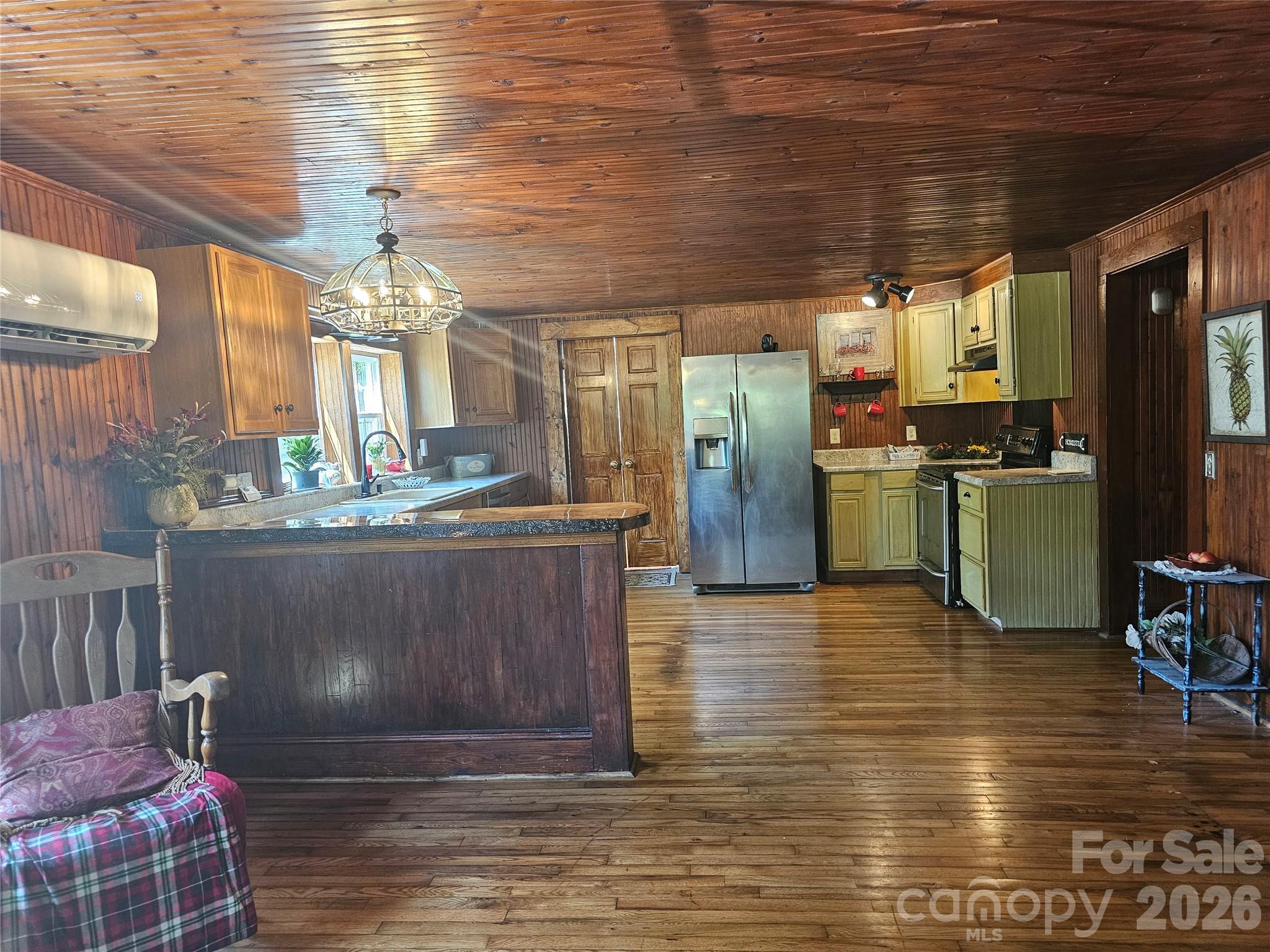 114 Beacon Hill Ellenboro NC 28040