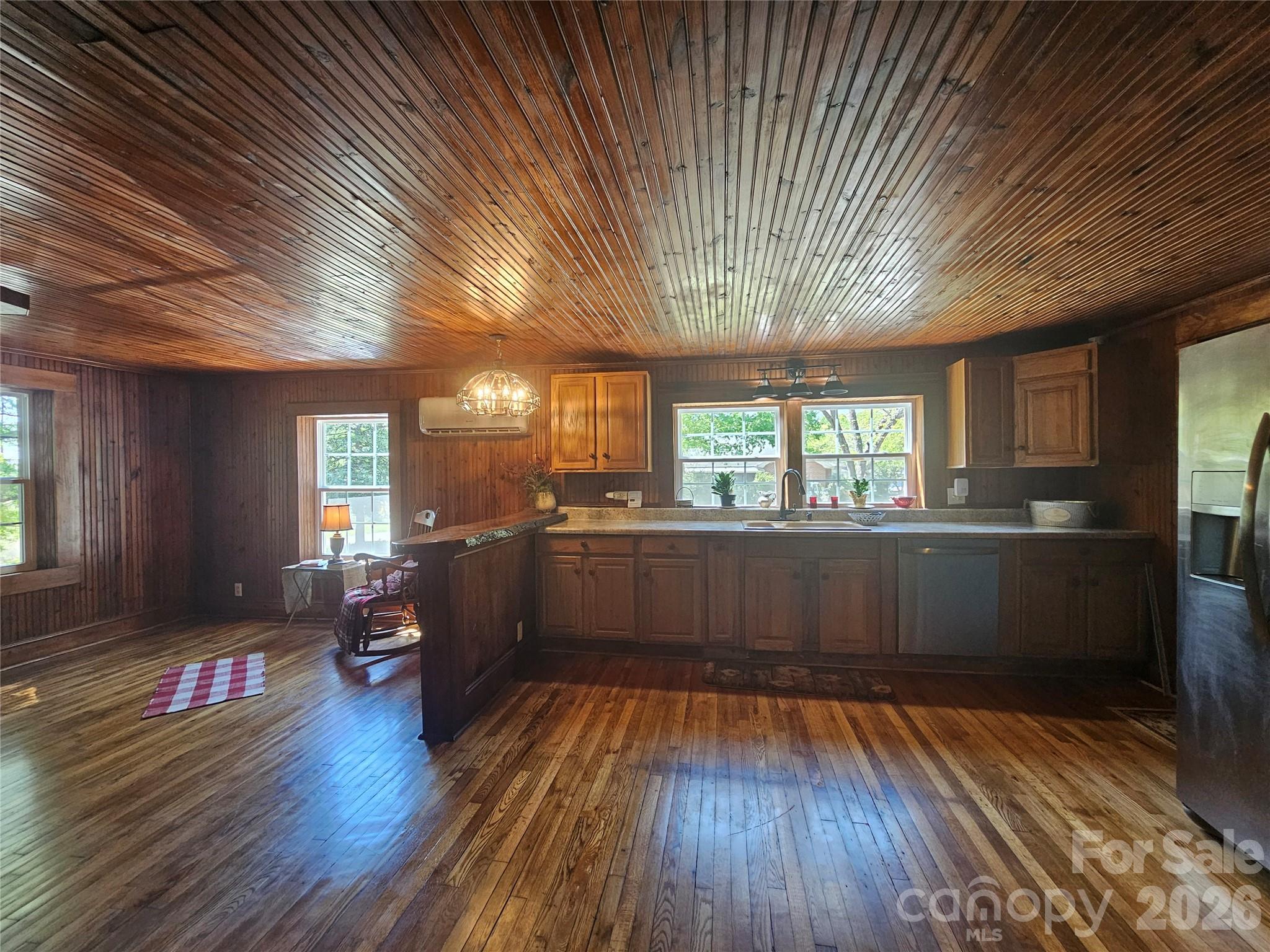 114 Beacon Hill Ellenboro NC 28040