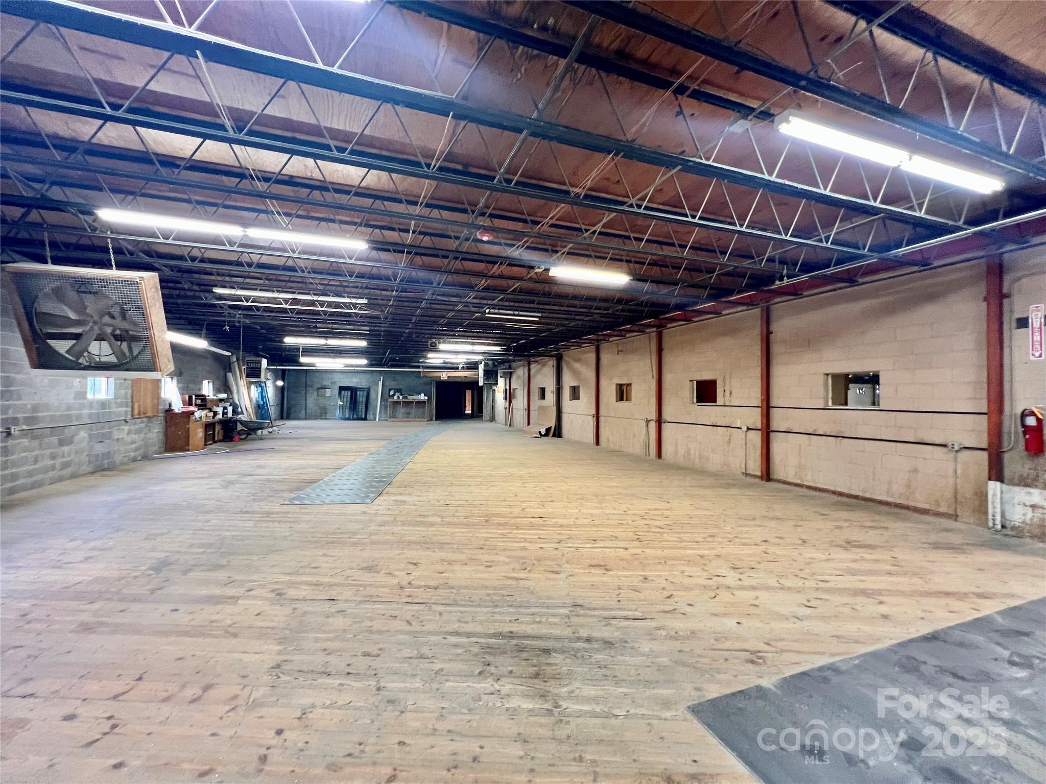 694 N Main Street Troutman NC 28166