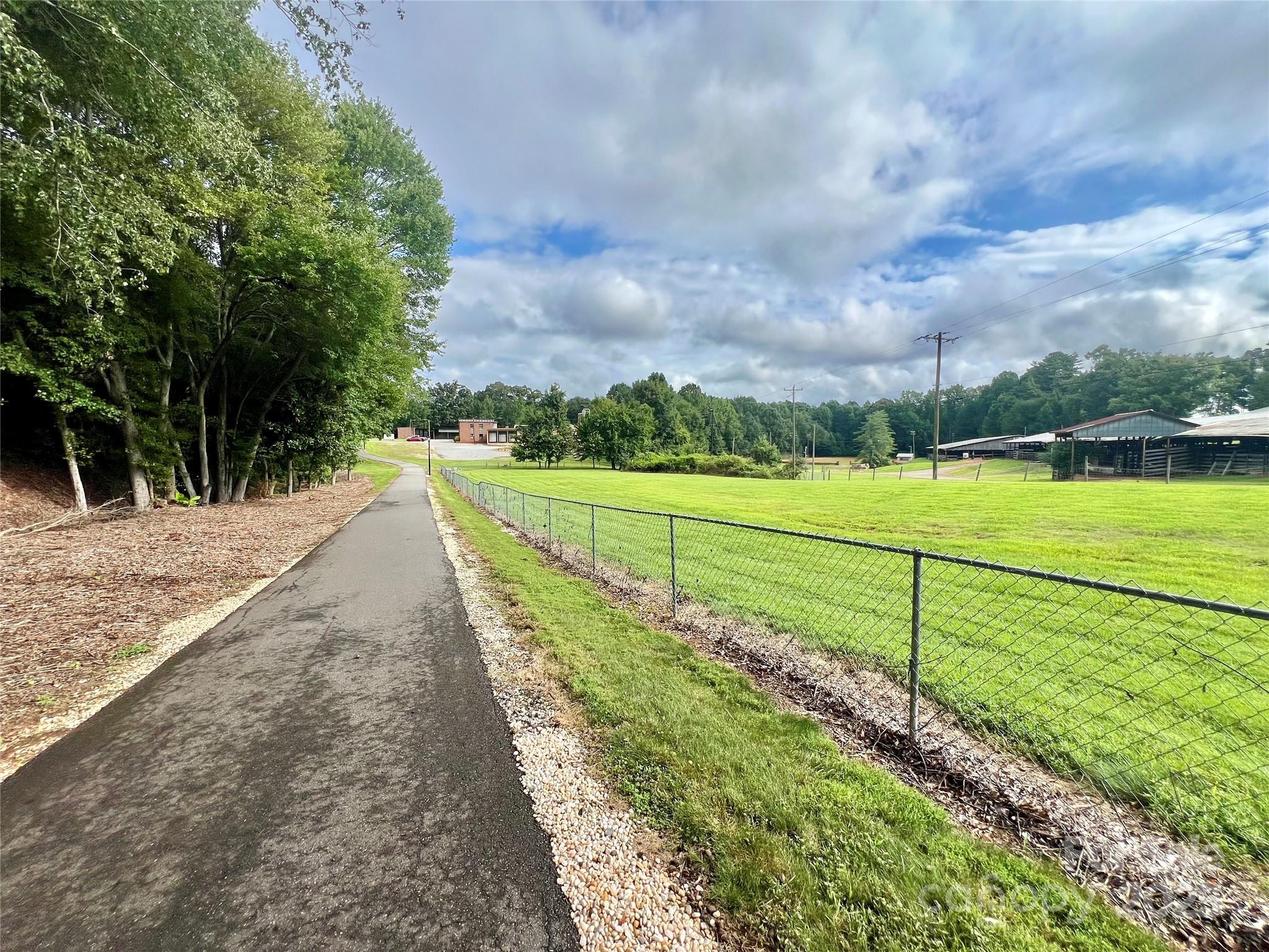 694 N Main Street Troutman NC 28166