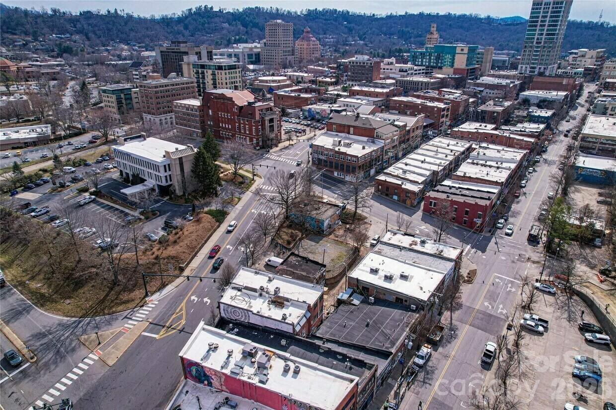 93 Broadway Street Asheville NC 28801