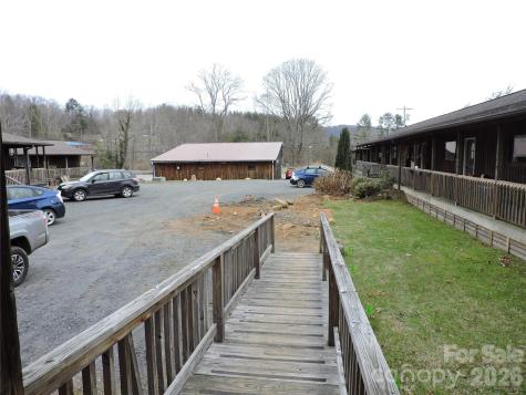 4188 State Highway 80 S Highway S Burnsville NC 28714