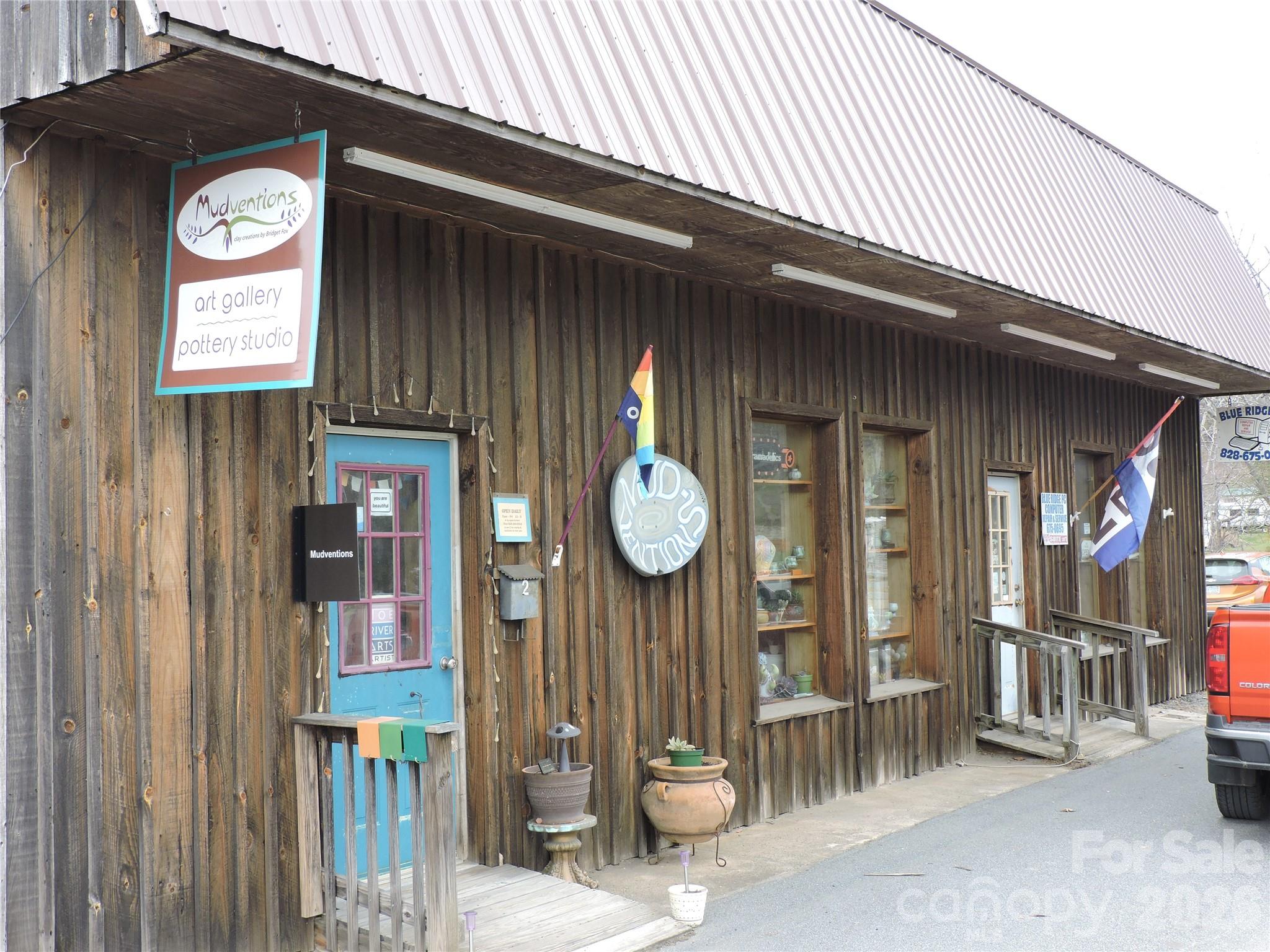 4188 State Highway 80 S Highway S Burnsville NC 28714