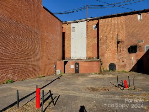 501 N Mountain Street Cherryville NC 28021